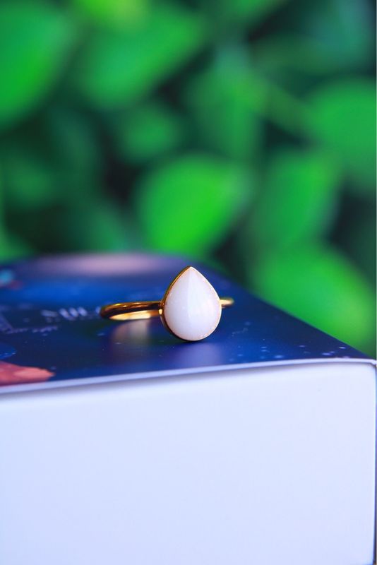 Milch: Modelo "Anillo Plata 925 gota" Milch: Modelo "Anillo Plata 925 gota"