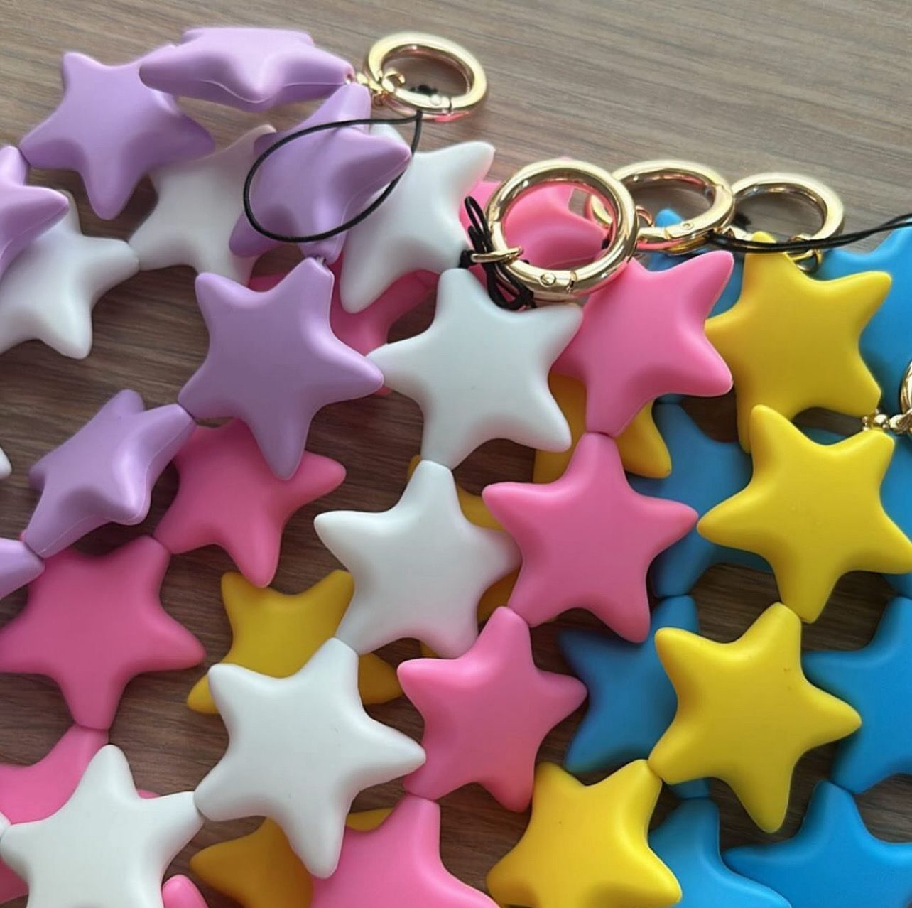 Star hanging strap for phones and bags