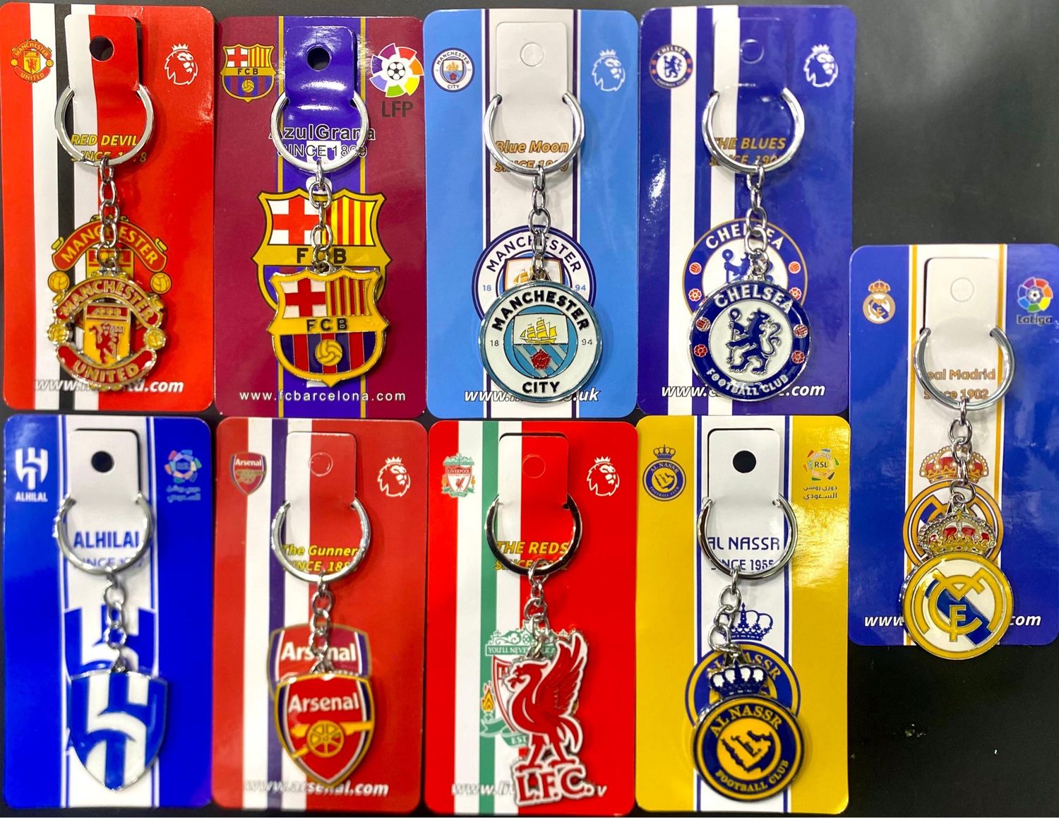 Hanger middle foot ball clubs