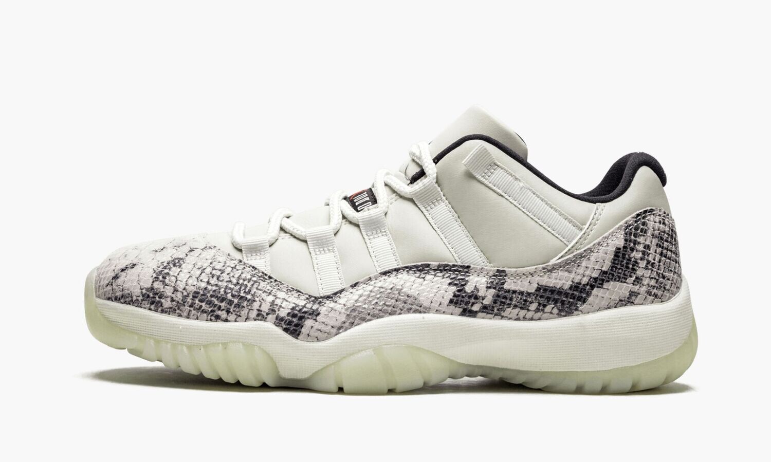 NIKE AIR JORDAN 11 RETRO LOW &quot;Snakeskin Light Bone&quot;