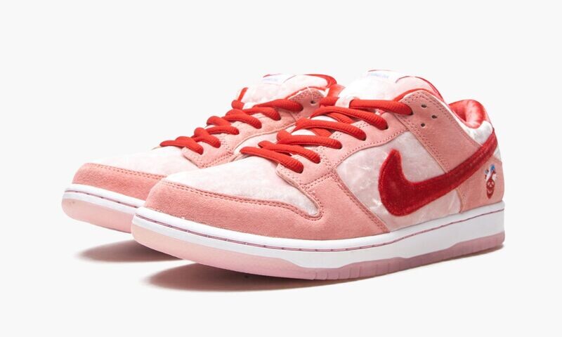 NIKE SB DUNK LOW "StrangeLove - Special Box"