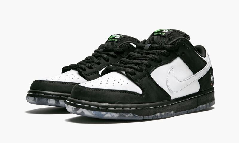 NIKE SB DUNK LOW PRO OG QS "Panda Pigeon"