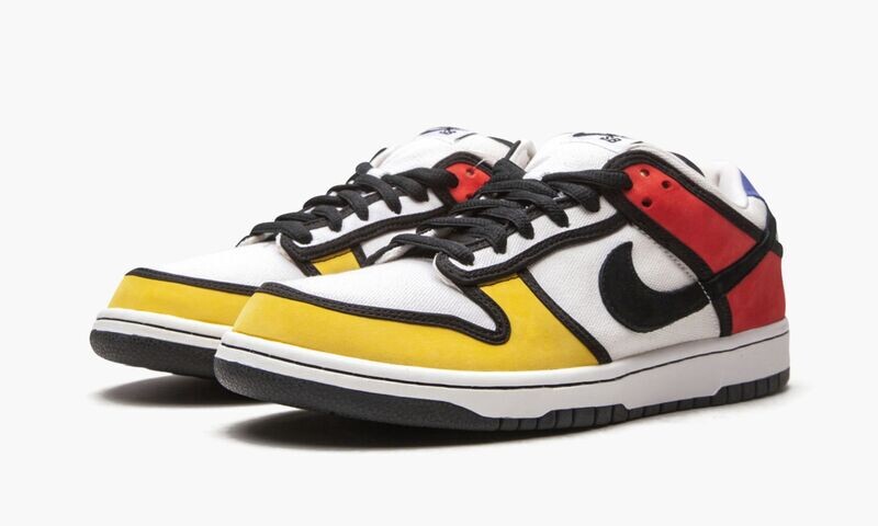 NIKE DUNK LOW PRO SB "Piet Mondrian"