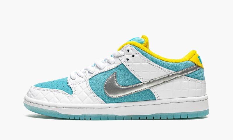 NIKE SB DUNK LOW &quot;FTC Lagoon Pulse&quot;