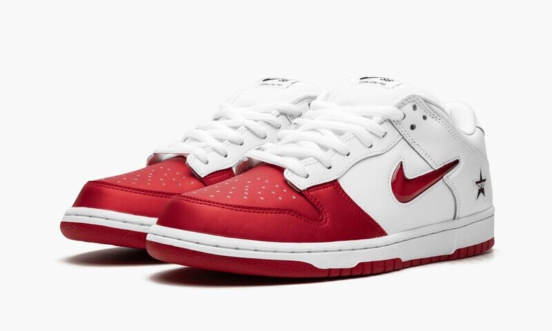 NIKE SB DUNK LOW "Supreme - Jewel Swoosh Red/White"