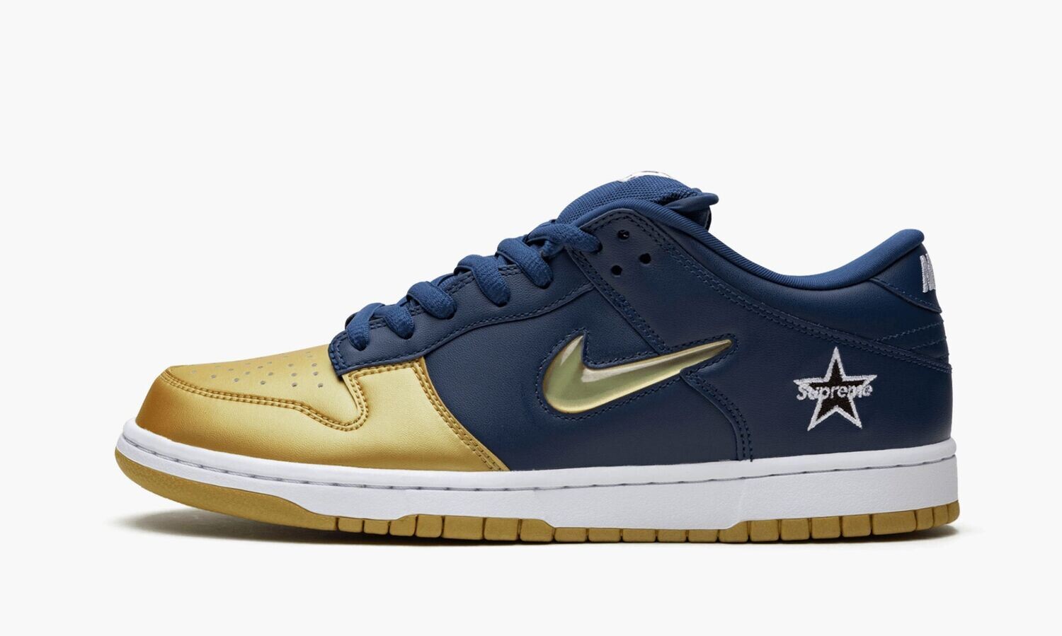 NIKE SB DUNK LOW &quot;Supreme - Jewel Swoosh Gold/Navy&quot;