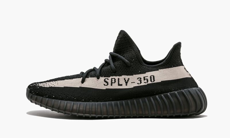 ADIDAS YEEZY
YEEZY BOOST 350 V2 &quot;Oreo&quot;