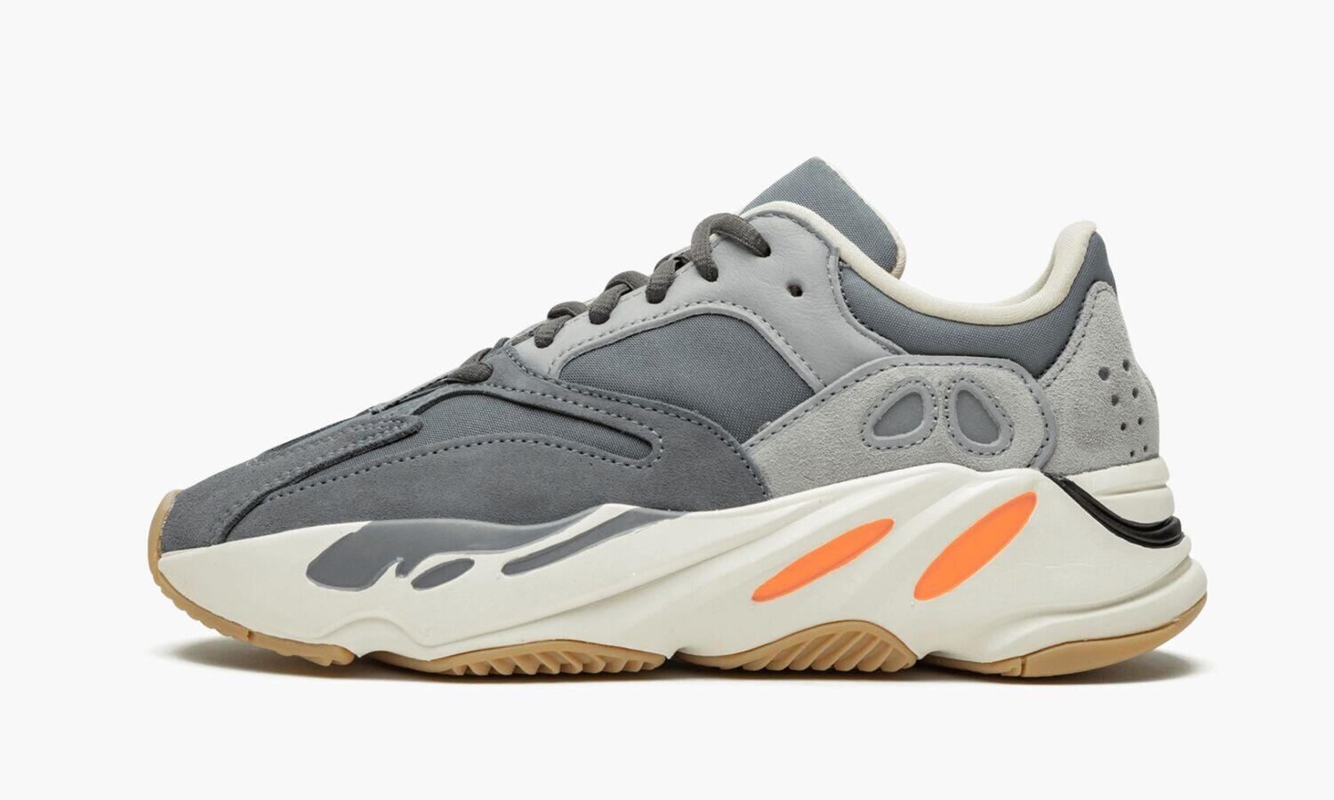 ADIDAS YEEZY
YEEZY BOOST 700
&quot;Magnet&quot;