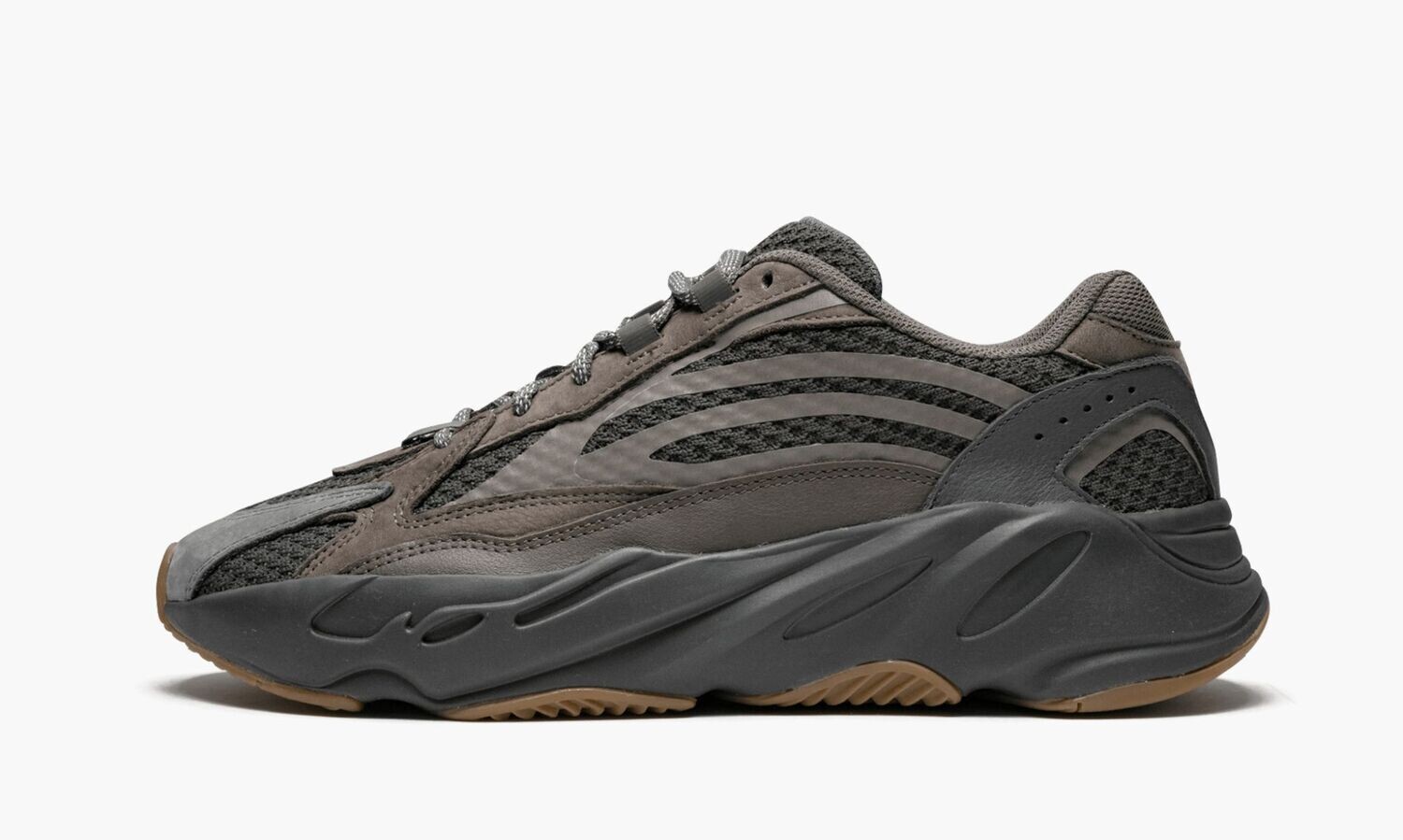 ADIDAS YEEZY
YEEZY BOOST 700 V2
&quot;Geode&quot;