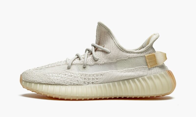ADIDAS YEEZY
YEEZY BOOST 350 V2
&quot;Light&quot;