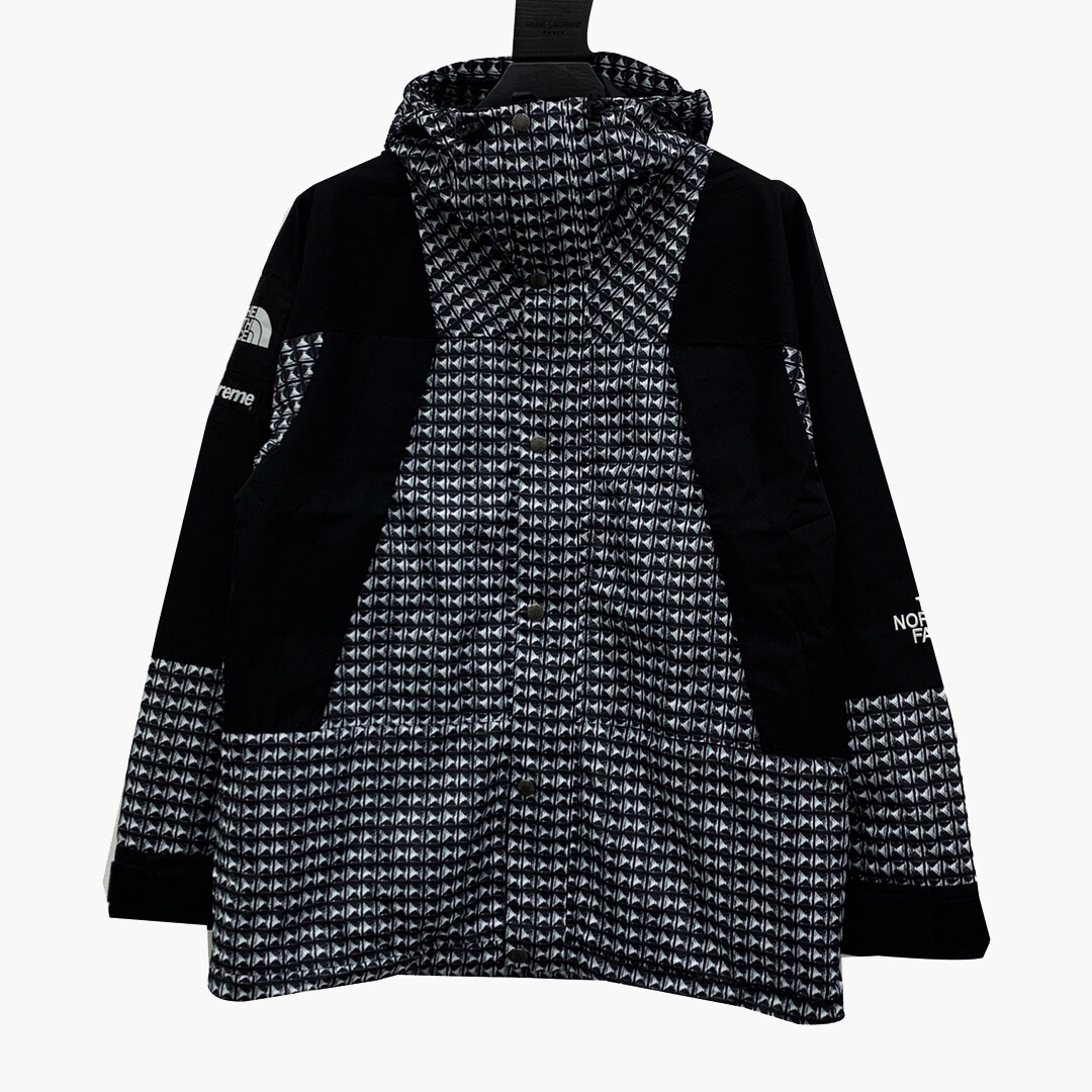 Supreme 21SS TNF Studded Mountain  Jacket