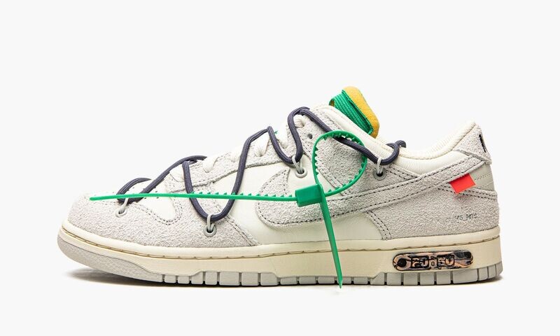 NIKE
NIKE DUNK LOW
&quot;Lot 20 - Off White&quot;