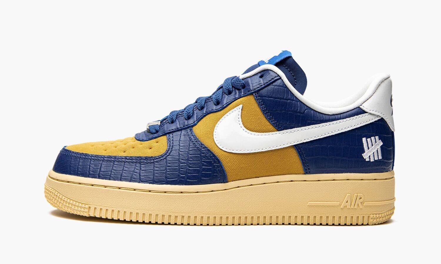 NIKE
AIR FORCE 1 LOW
&quot;Undefeated - Blue Croc&quot;