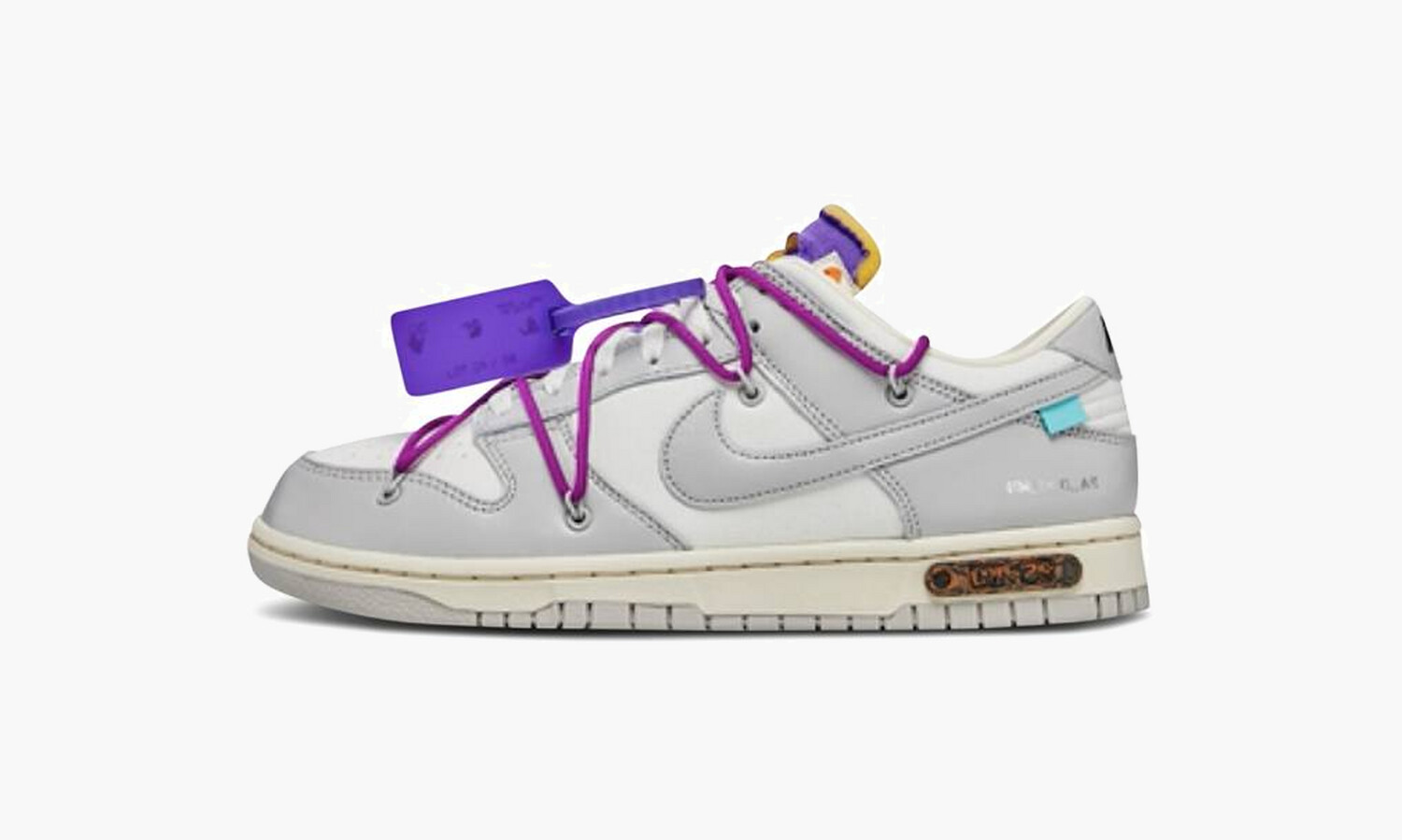 NIKE DUNK LOW
&quot;Off White - Lot 28&quot;