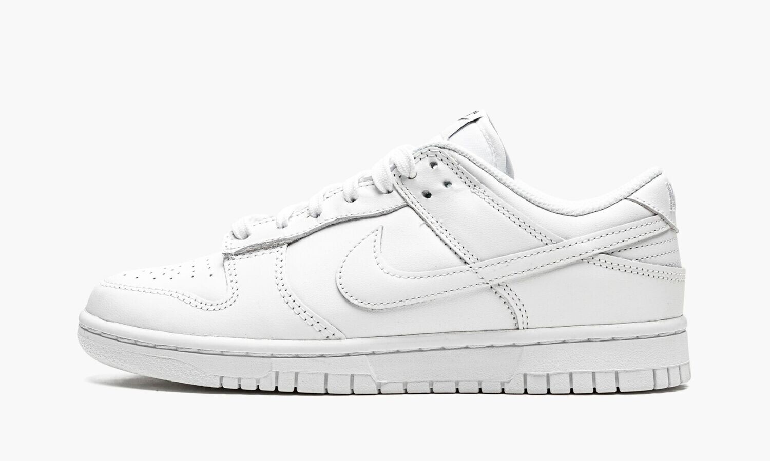 NIKE
WMNS DUNK LOW
&quot;Triple White&quot;