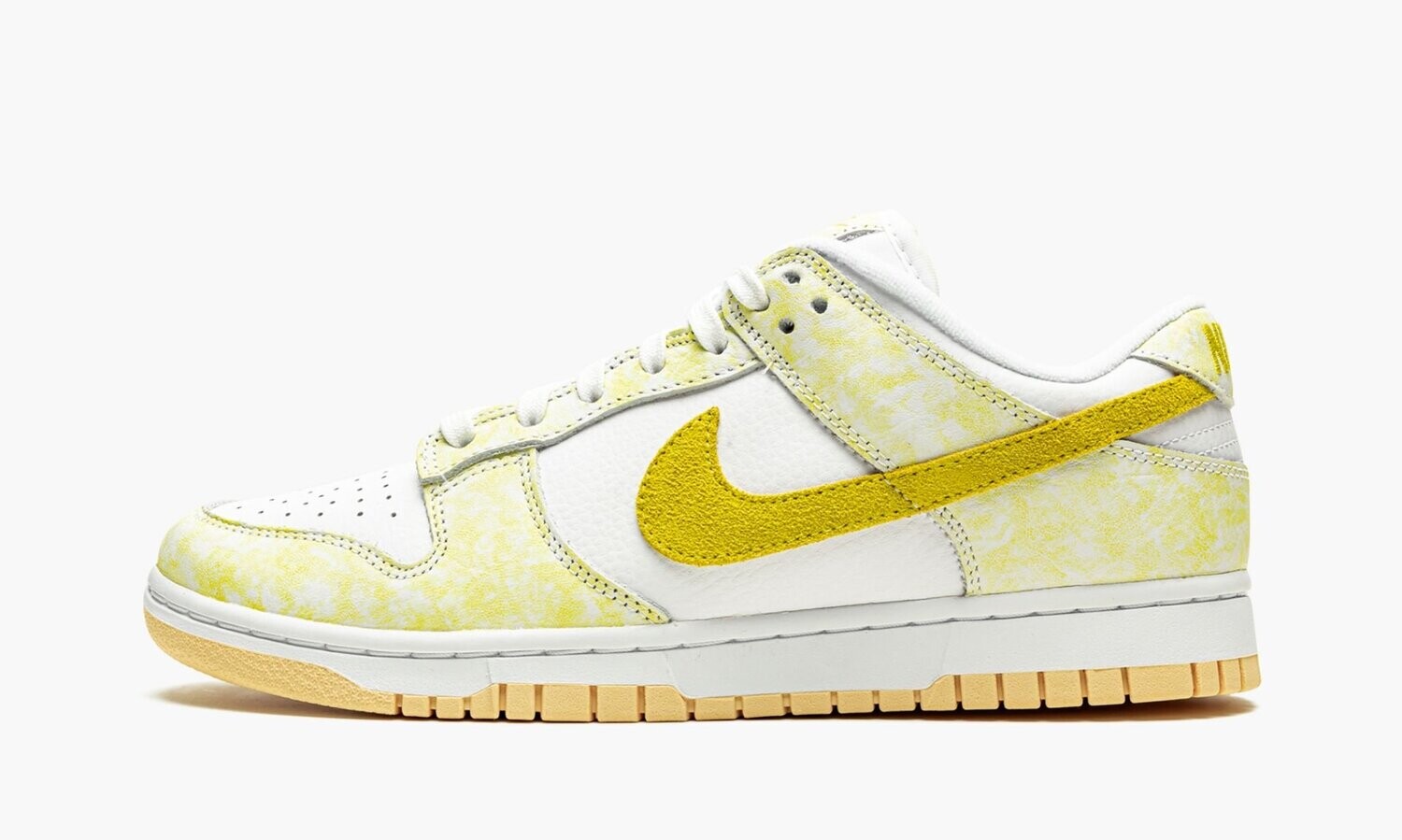 NIKE
W DUNK LOW
&quot;Yellow Strike&quot;