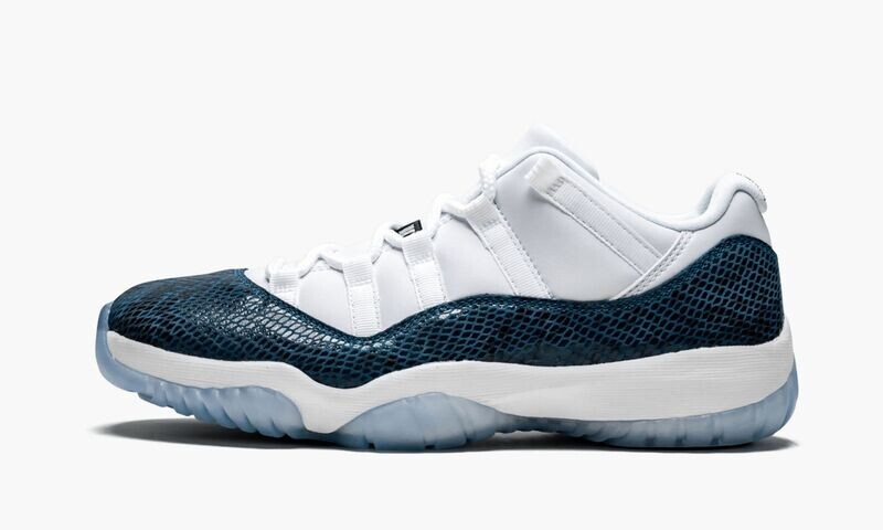 JORDAN
AIR JORDAN 11 RETRO LOW LE
&quot;Blue Snakeskin&quot;