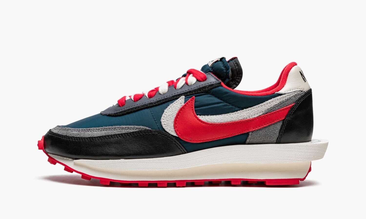 NIKE
LDWAFFLE
&quot;Undercover x Sacai - Midnight Spruce University Red&quot;