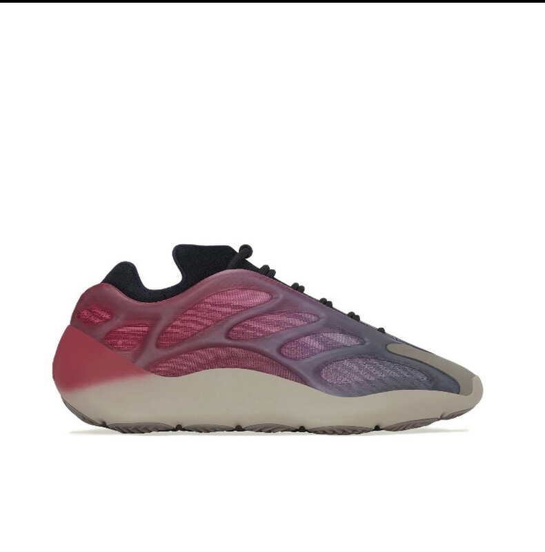 Adidas Orginals Yeezy 700 V3  “ Fade Carbon”