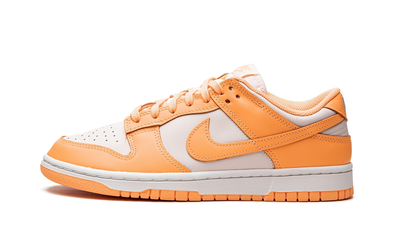 NIKE
WMNS DUNK LOW
&quot;Peach Cream&quot;