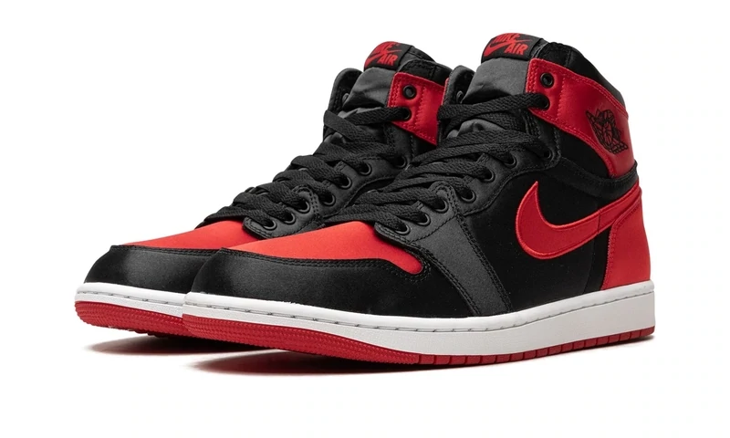 JORDAN AIR JORDAN 1 HIGH OG WMNS "Satin Bred"