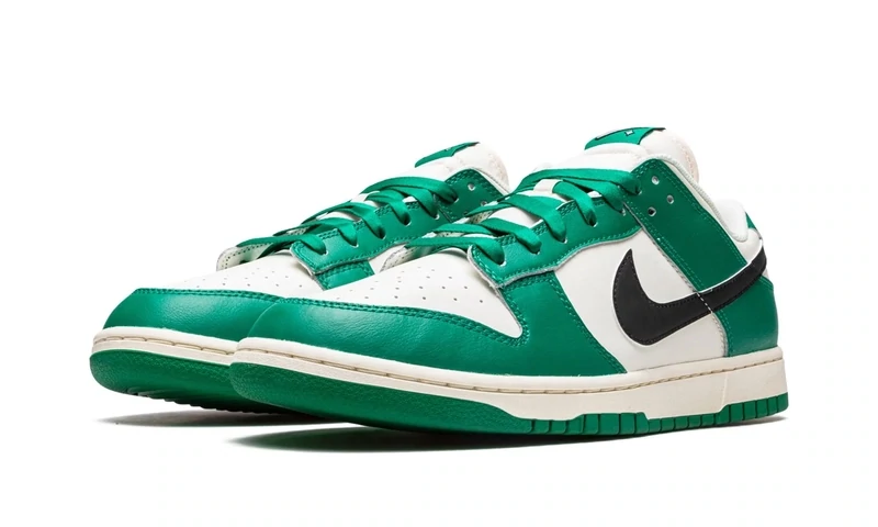 NIKE DUNK LOW RETRO SE "Lottery Pack - Green"