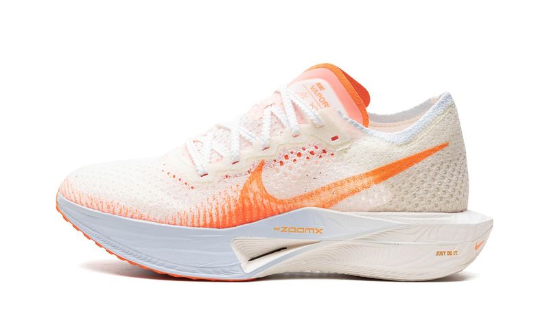 Nike
ZoomX VaporFly Next% 3 WMNS
&quot;Bright Mandarin&quot;