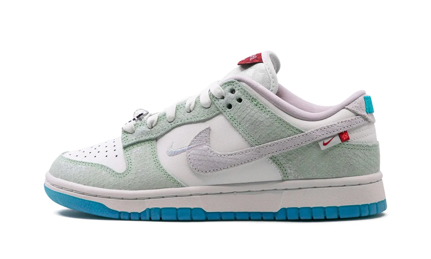 Nike
Dunk Low LX WMNS
&quot;Year of the Dragon 2024&quot;