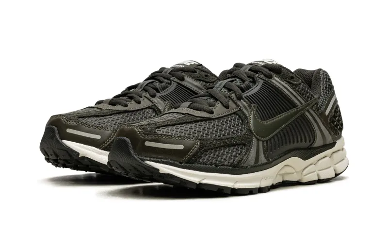 Nike Zoom Vomero 5 “Sequoia”