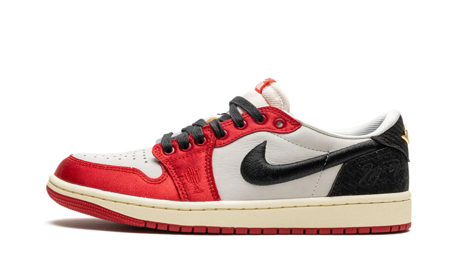 Jordan
Air Jordan 1
&quot;Trophy Room - Away&quot;