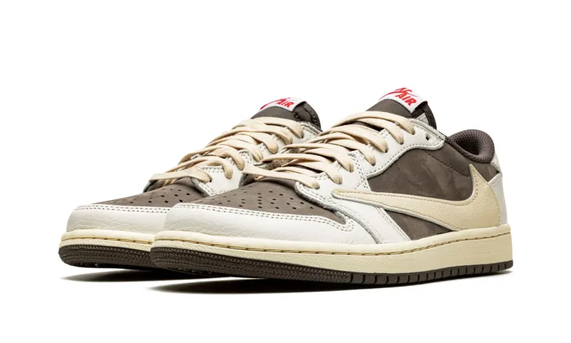 Air Jordan 1 Travis Scott’s Air Jordan 1 Low “Reverse Mocha”