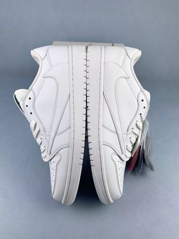Air Jordan 1 Travis Scott’s Air Jordan 1 Low “White Party”