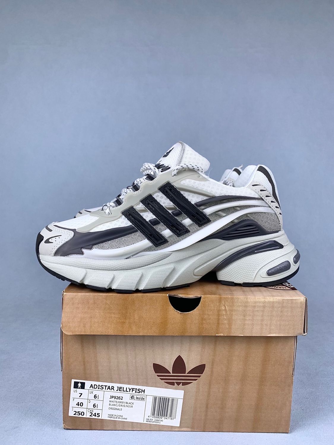 Pharrell x adidas Adistar Jellyfish