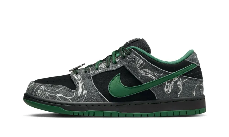 Nike SB Dunk Low "There Skateboards"