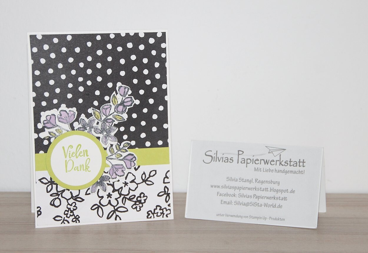 Danke - Schwarzgepunktet mit Blumenranke