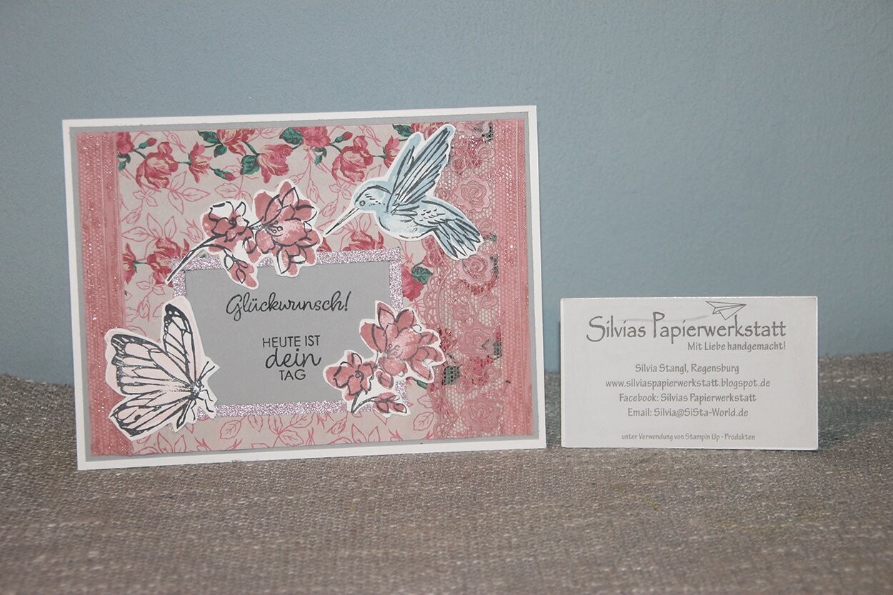 Kolibri und Schmetterling