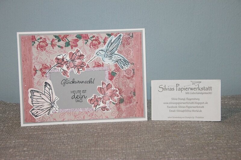 Kolibri und Schmetterling