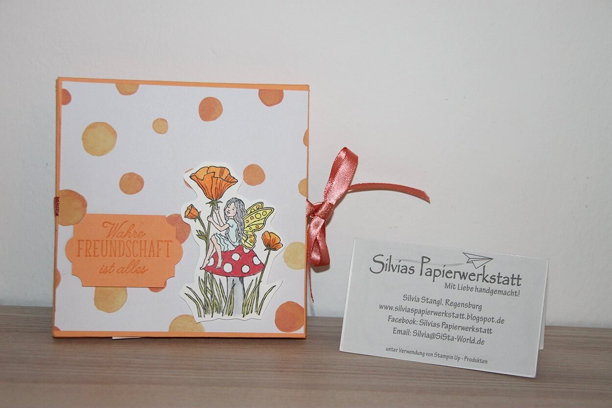 Minialbum mit Elfe