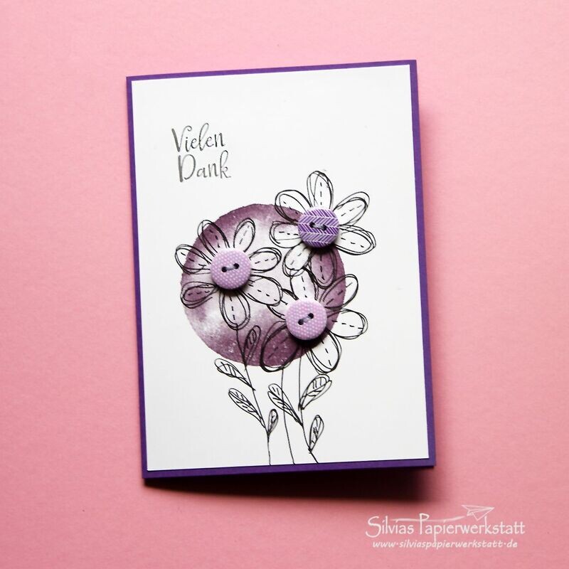 Blumen mit Knopf