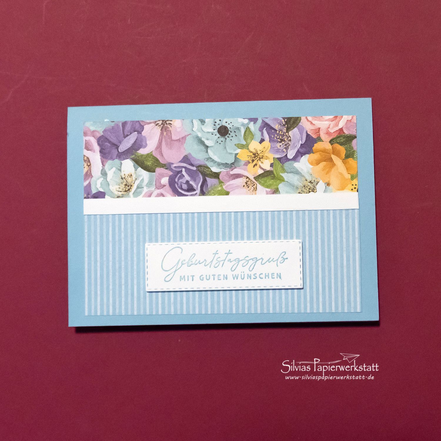 Hellblauer Geburtstagsgruß
