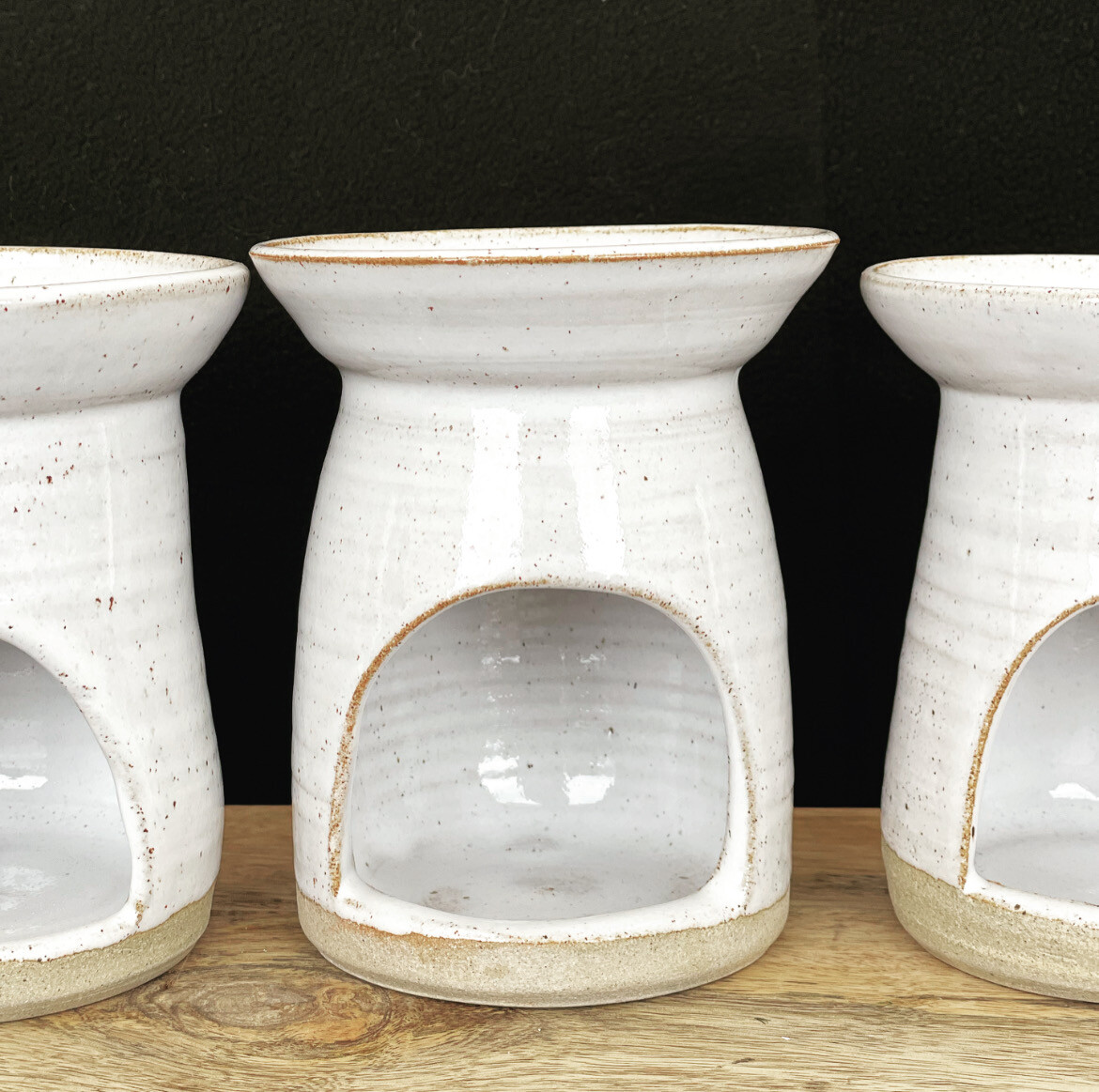 Wax burner in Speckled White