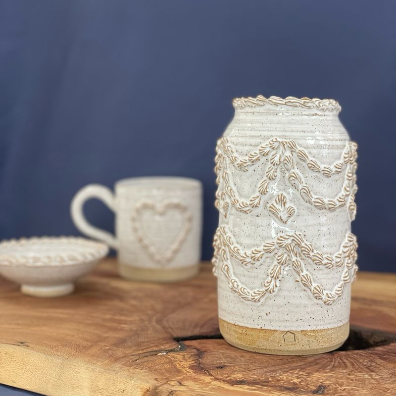 Vase: Vivienne