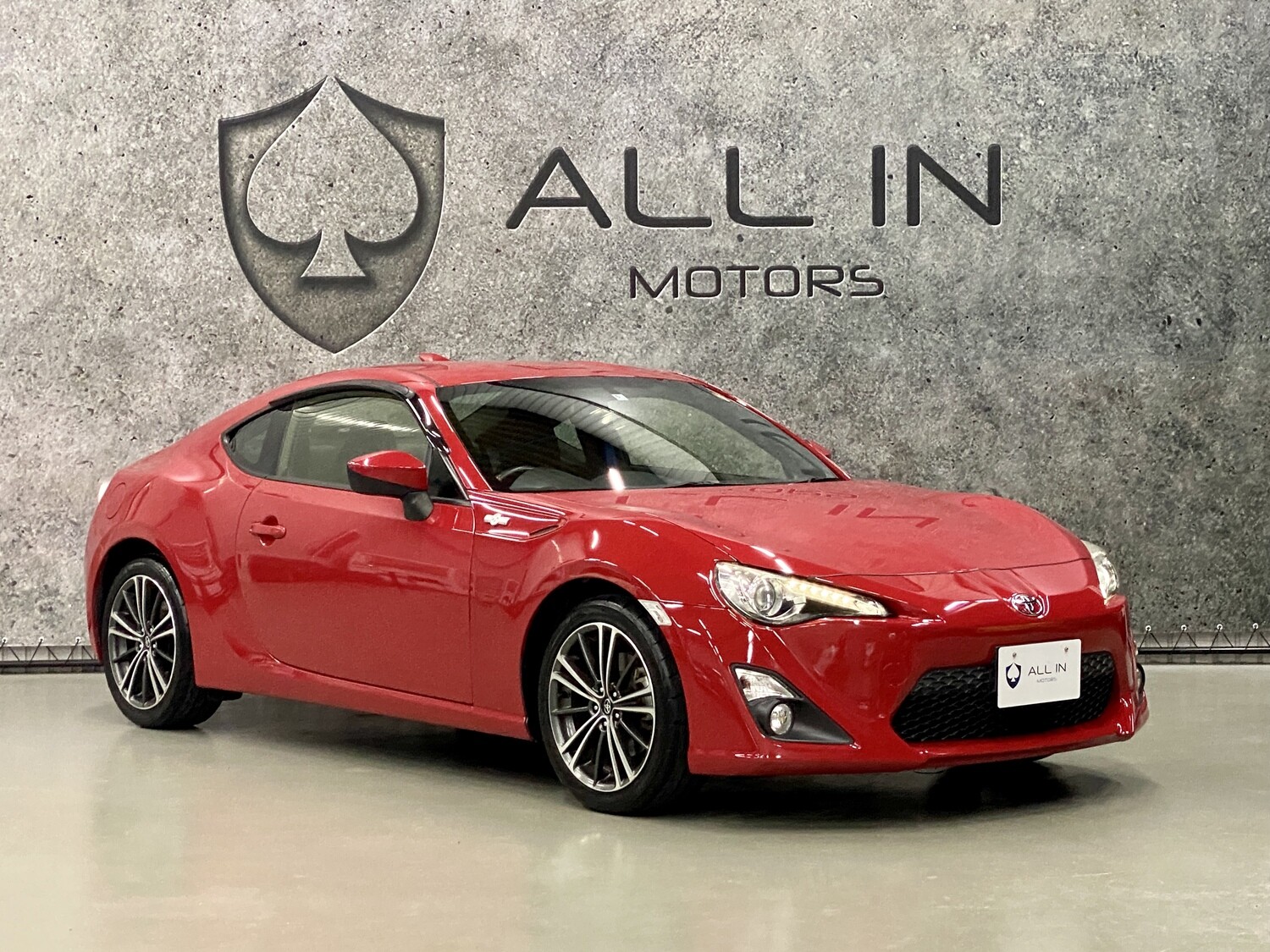TOYOTA 86 GT・ANO 26・64.000 KM・SHAKEN 2 ANOS