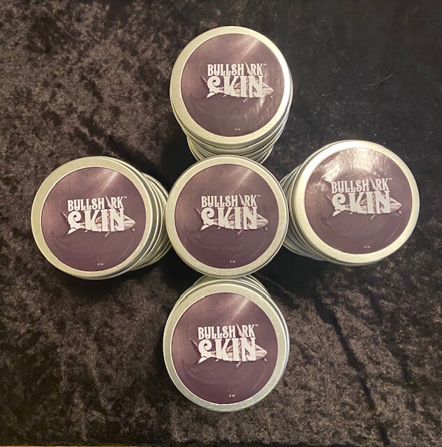 30 Tins Bullshark Skin