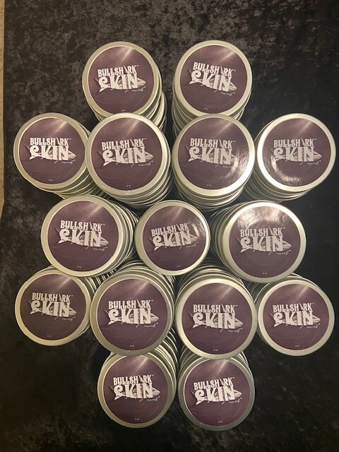 100 Tins Bullshark Skin Numb