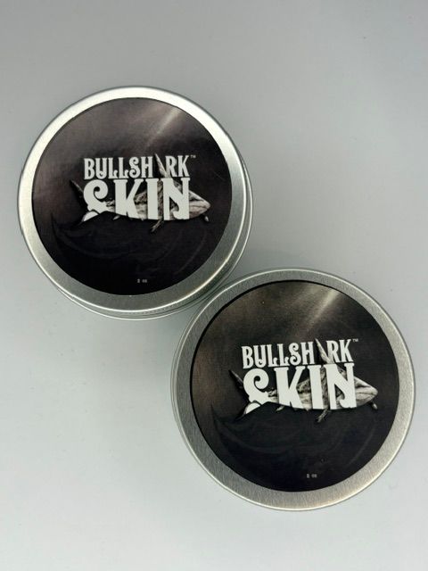 2 Tins Bullshark Skin