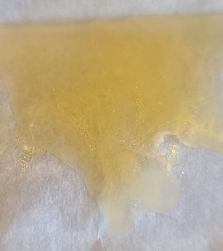 Lindsay OG Shatter by Shuswap Gold