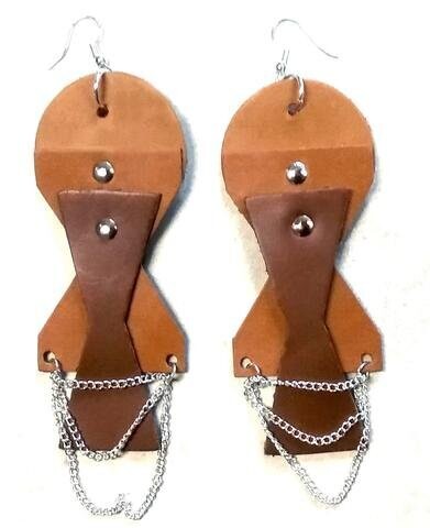 Earrings Bergenia