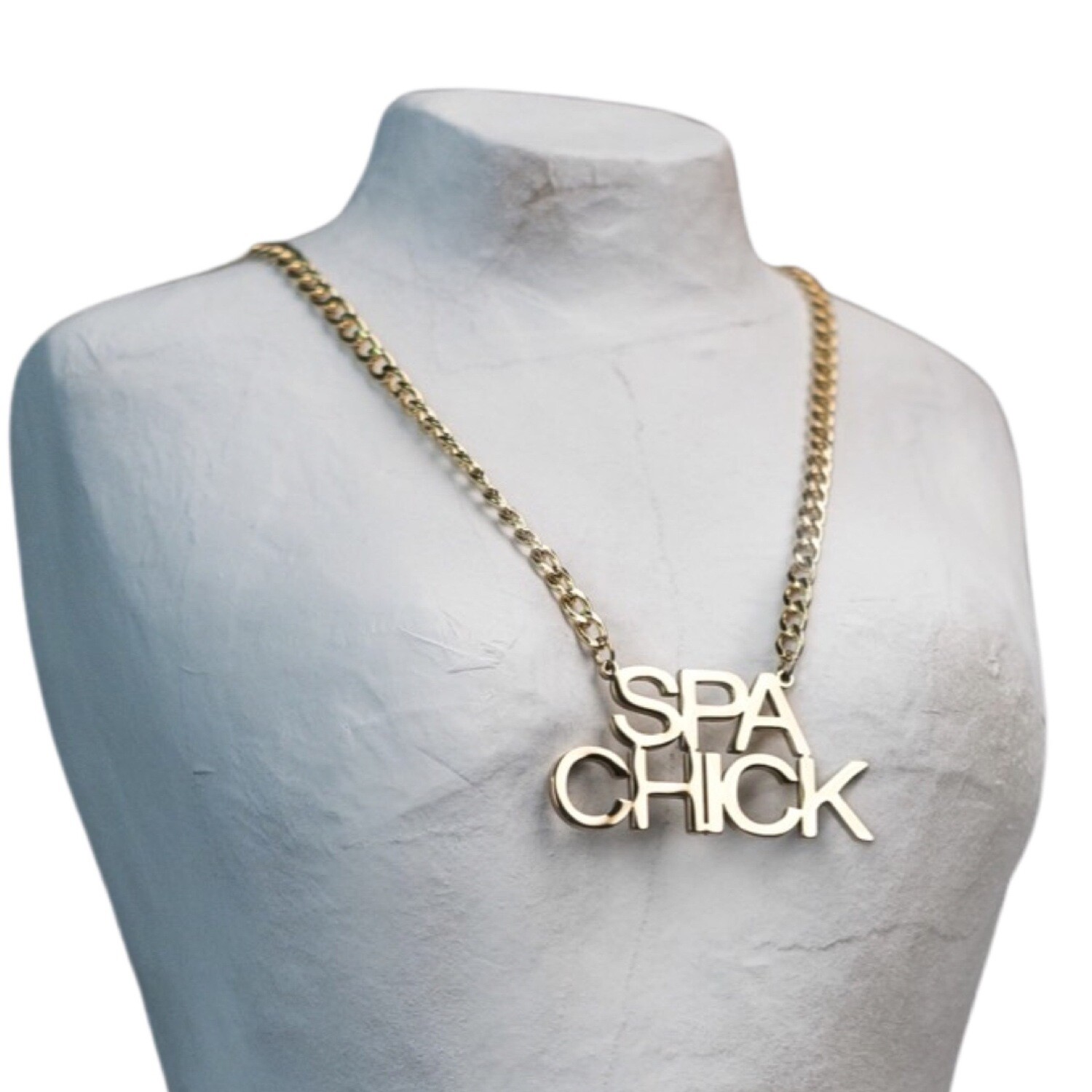 SPA CHICK  NECKLACE (GOLD)