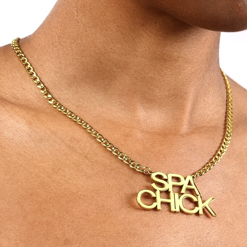 Spa Chick Necklace (18K gold)